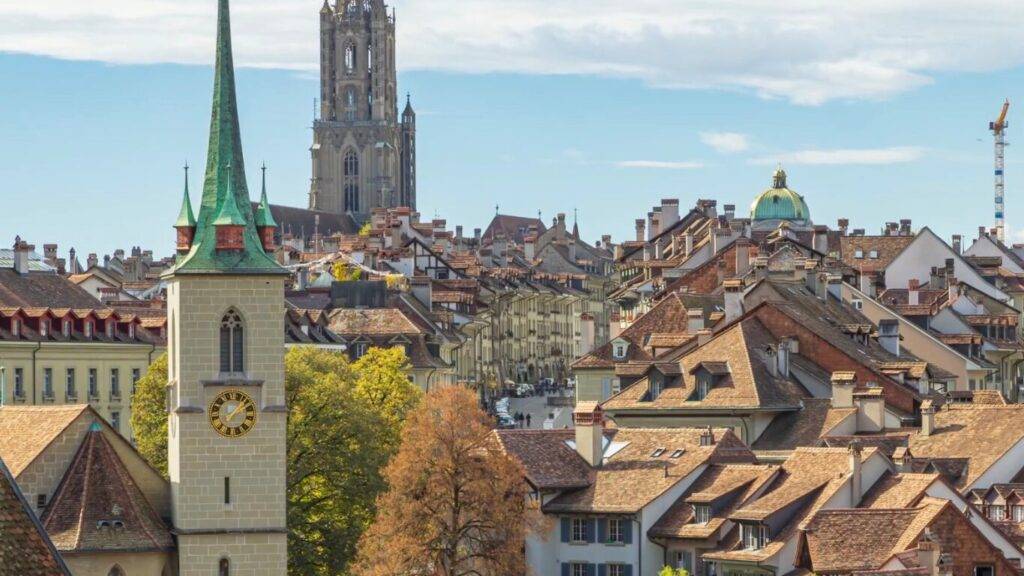 スイスの首都ベルン、“街全体の空気感”がすでに心を満たしてくれる場所