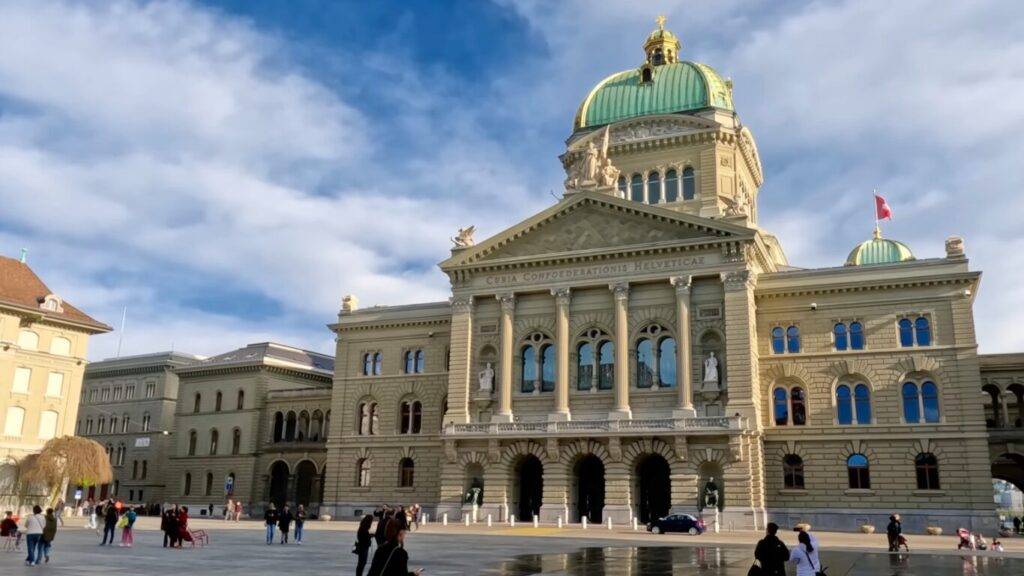スイスの首都ベルン、国会議事堂(Bundeshaus)