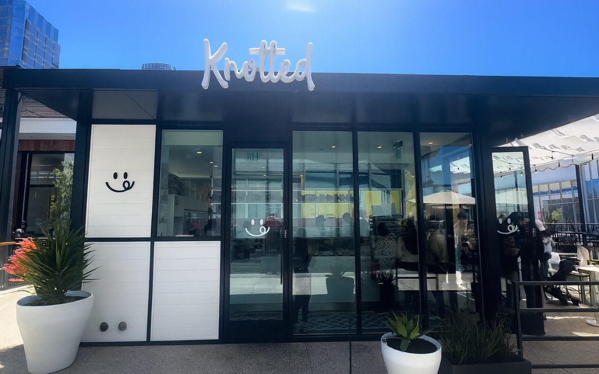 Knotted ドーナツ